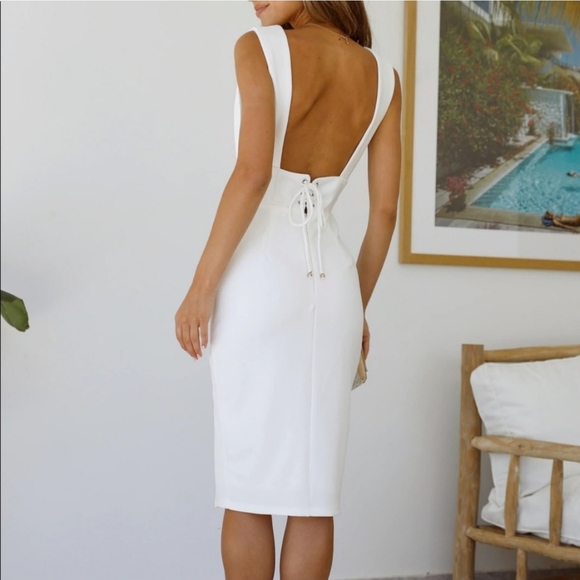 NWT HELLO MOLLY CAUGHT INBETWEEN Midi White Dress - Picture 3 of 12